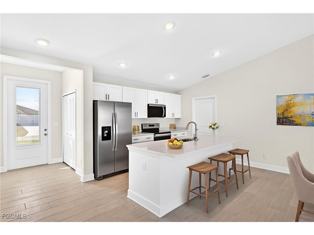 1227 NW 15th Place Cape Coral FL 33993 2026004869 image2