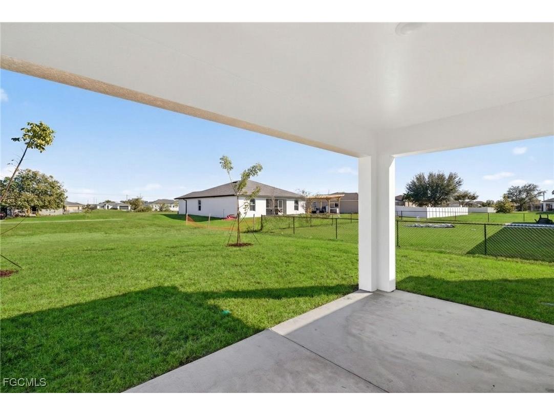 1227 NW 15th Place Cape Coral FL 33993 2026004869 image28