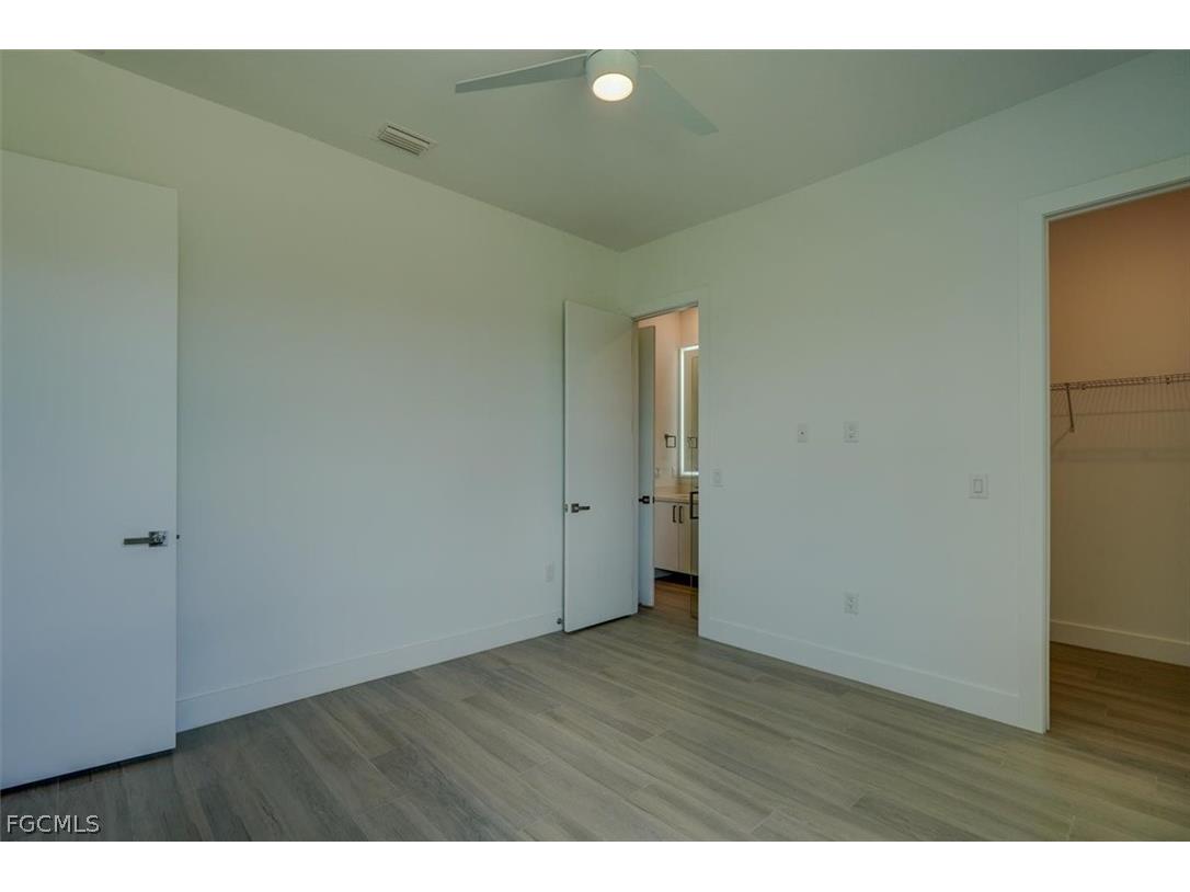 1227 NW 40th Place Cape Coral FL 33993 2026011311 image33