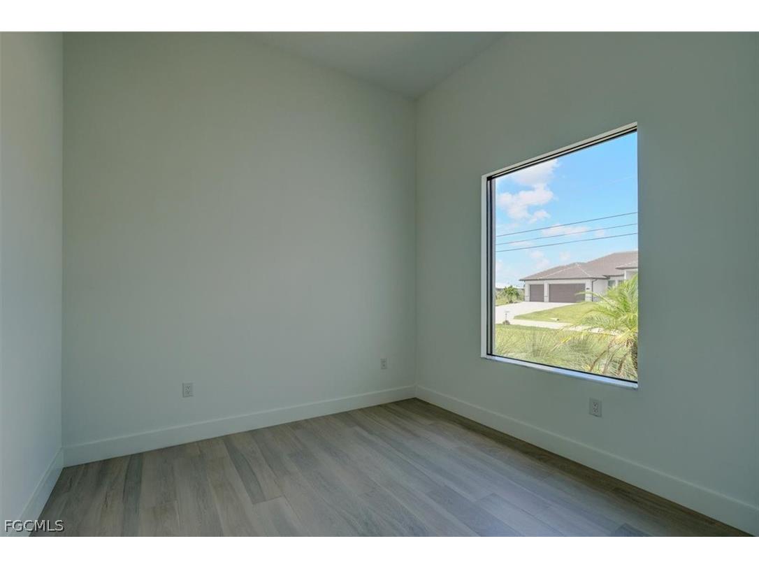 1227 NW 40th Place Cape Coral FL 33993 2026011311 image37
