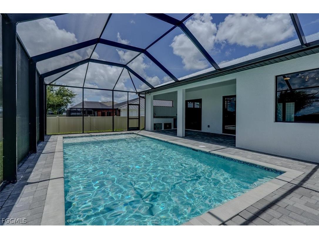 1227 NW 40th Place Cape Coral FL 33993 2026011311 image45