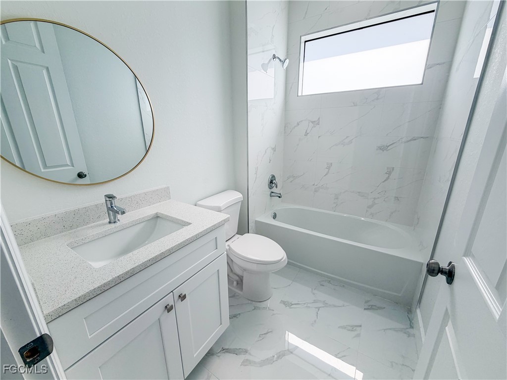 1227 SE 3rd Avenue Cape Coral FL 33990 2025023364 image17