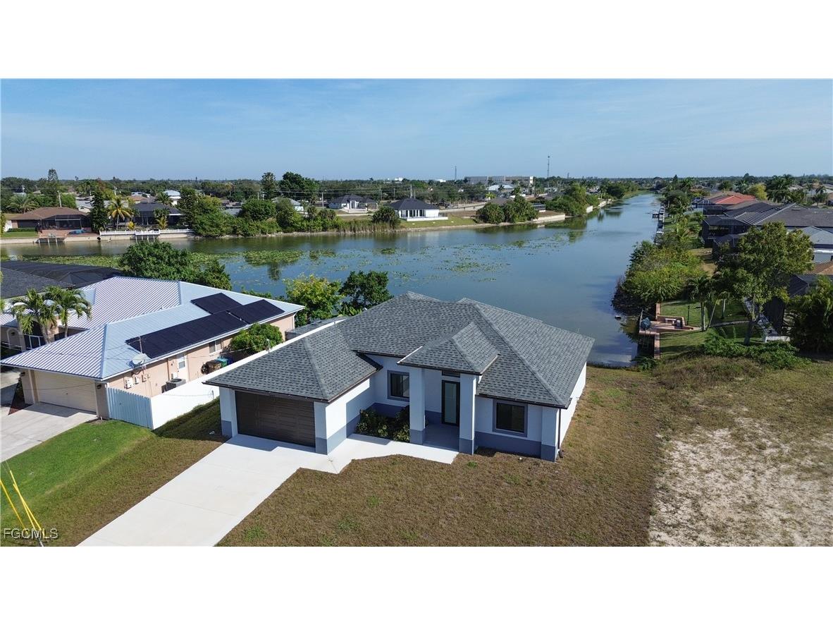 1227 SE 3rd Avenue Cape Coral FL 33990 2025023364 image2