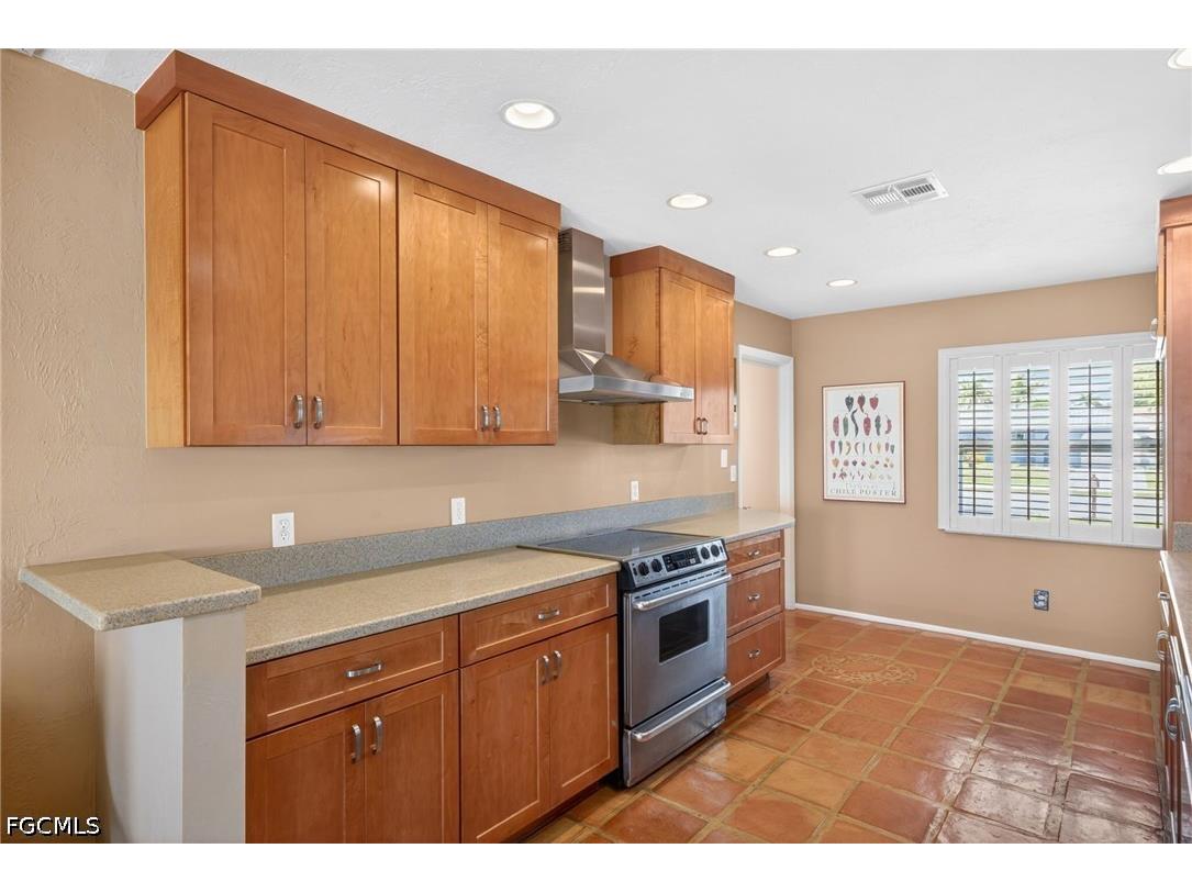 12279 Matlacha Boulevard Matlacha Isles FL 33991 2026022481 image12