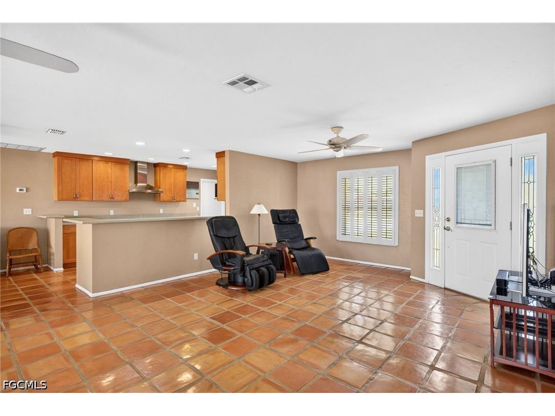 12279 Matlacha Boulevard Matlacha Isles FL 33991 2026022481 image4