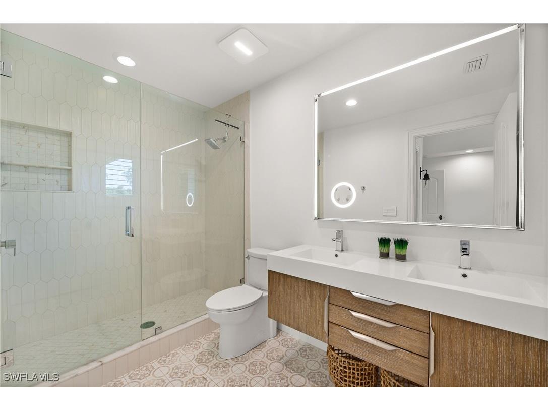 1228 Diana Avenue Naples FL 34103 225078219 image8