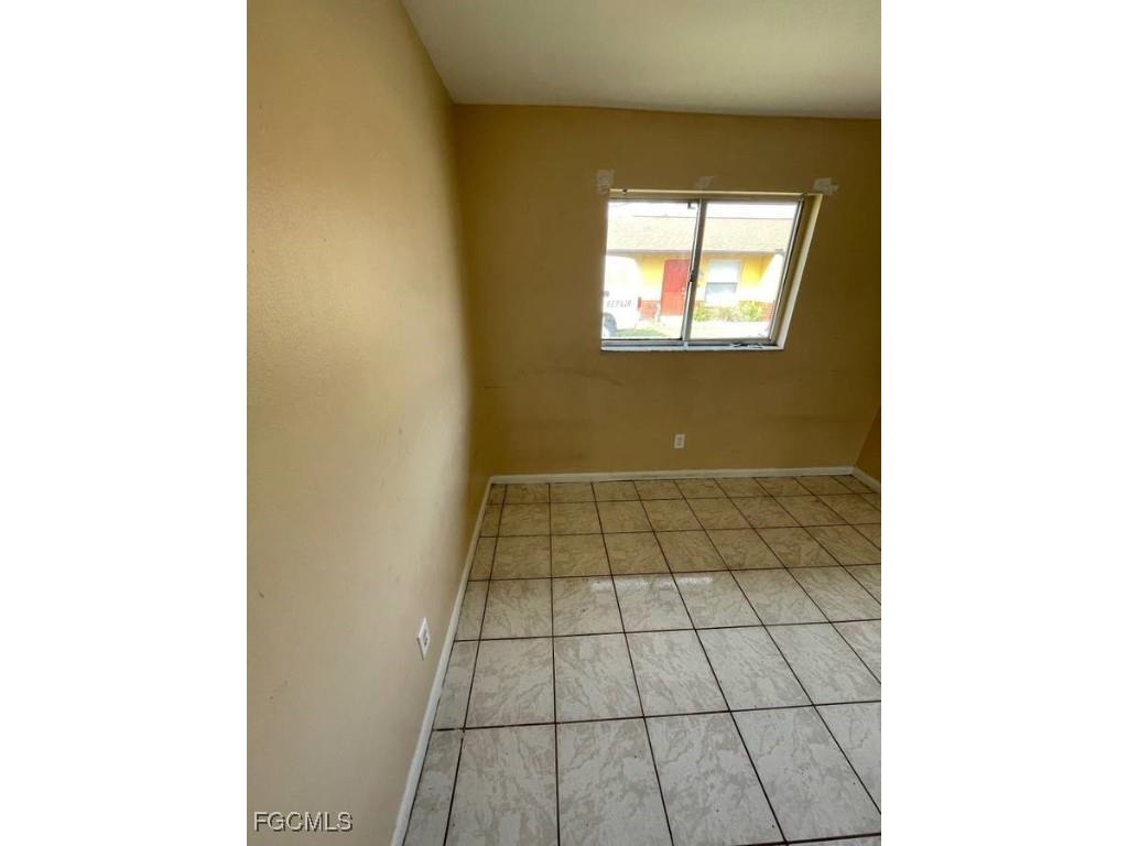 1228 NE 9th Street #1 Cape Coral FL 33909 2025012899 image3