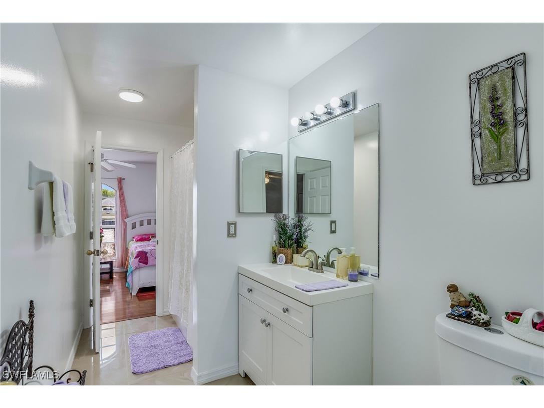 1228 NW 14th Place Cape Coral FL 33993 225054506 image17