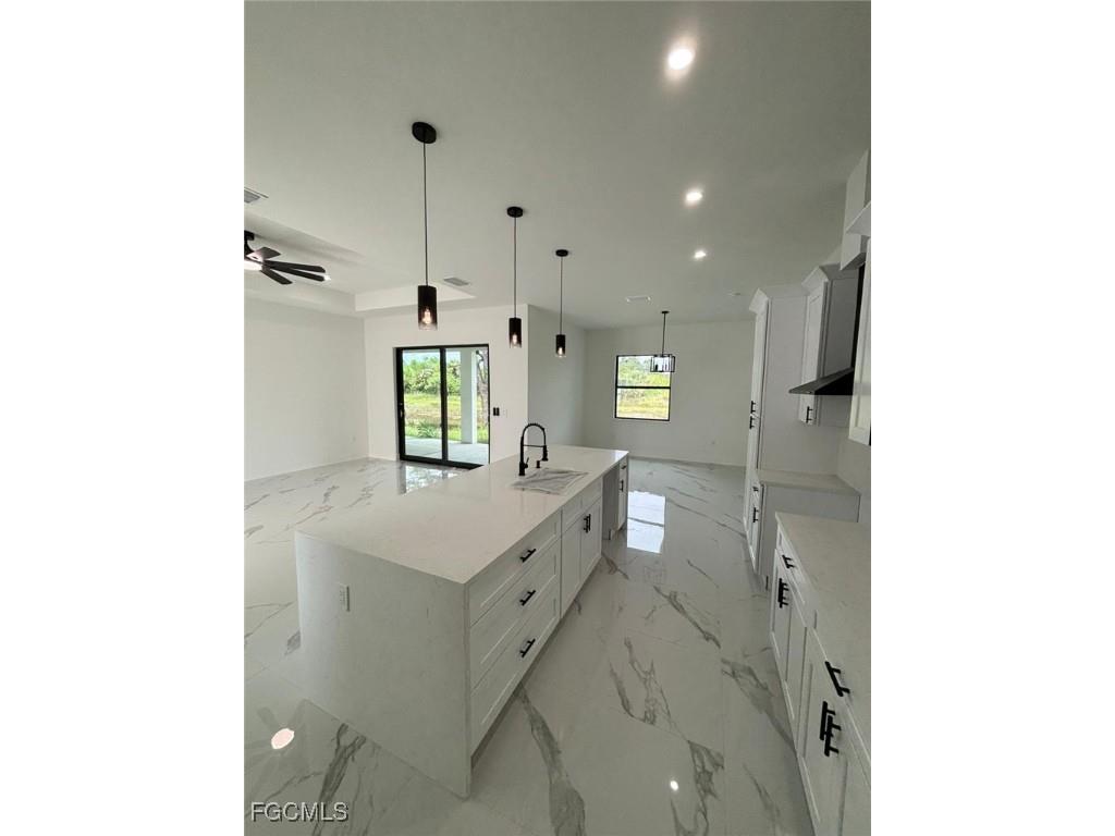 1229 Augusta St E Lehigh Acres FL 33974 2025011110 image4