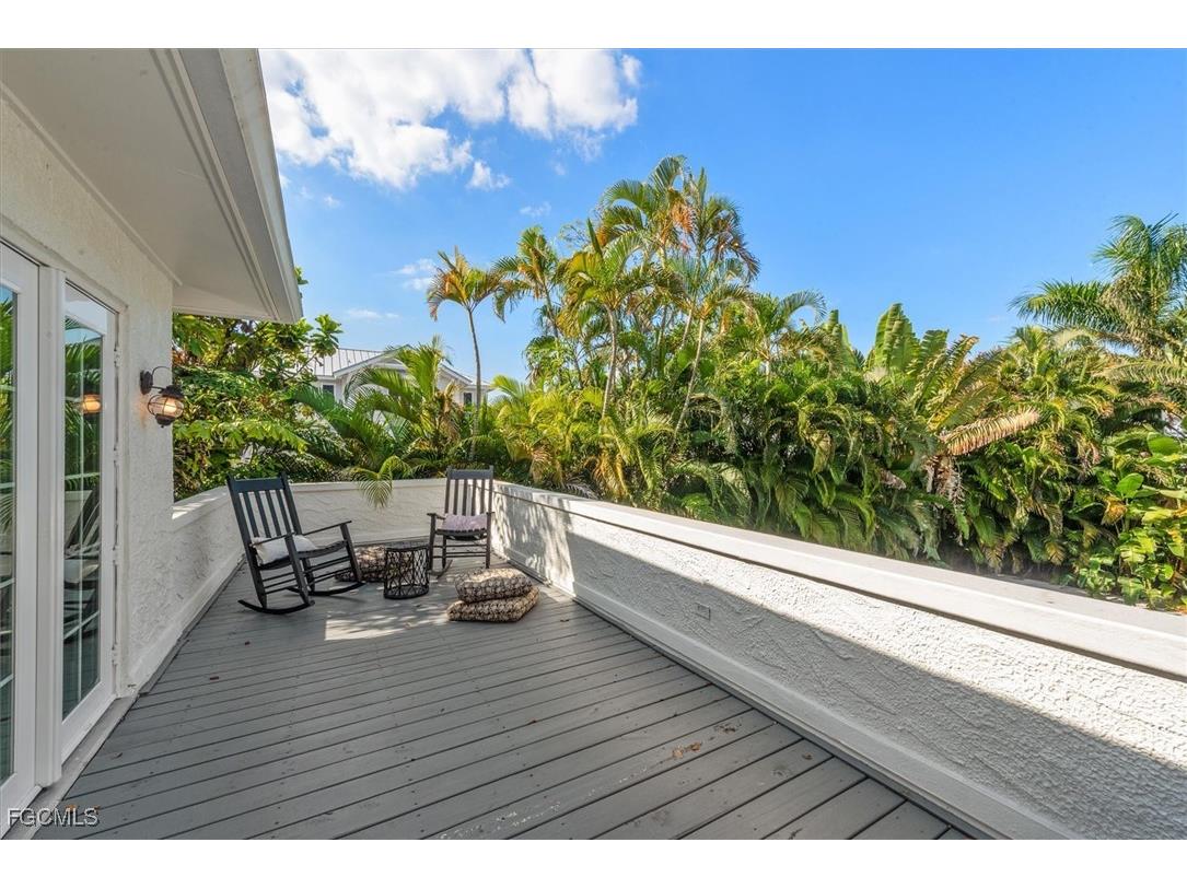 1229 Alhambra Drive Fort Myers FL 33901 2026000638 image20