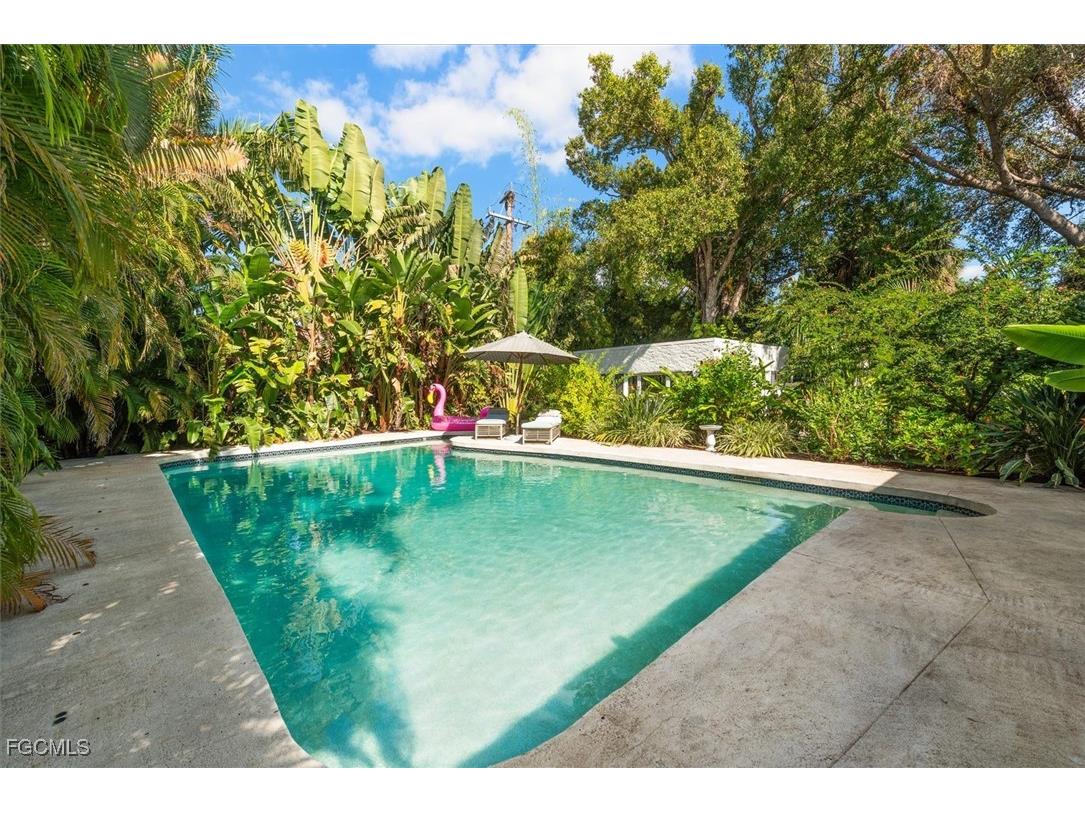 1229 Alhambra Drive Fort Myers FL 33901 2026000638 image32