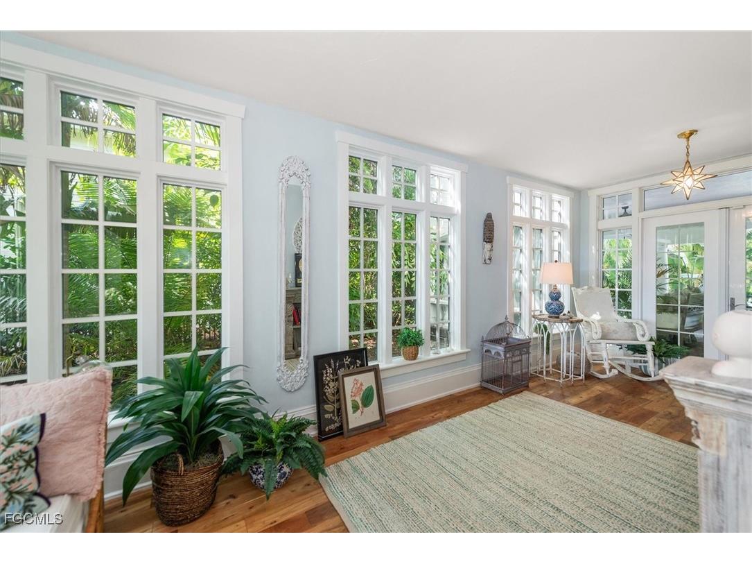 1229 Alhambra Drive Fort Myers FL 33901 2026000638 image5