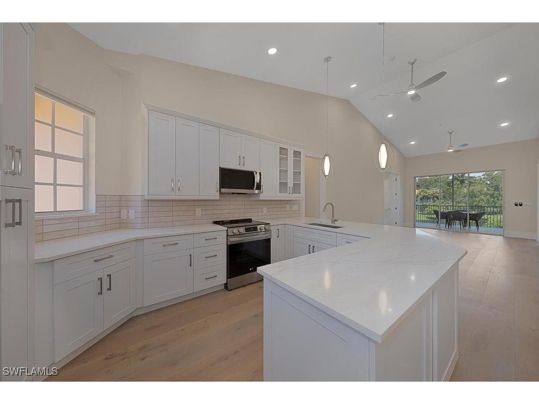 1229 Egrets Landing #202 Naples FL 34108 224066288 image1