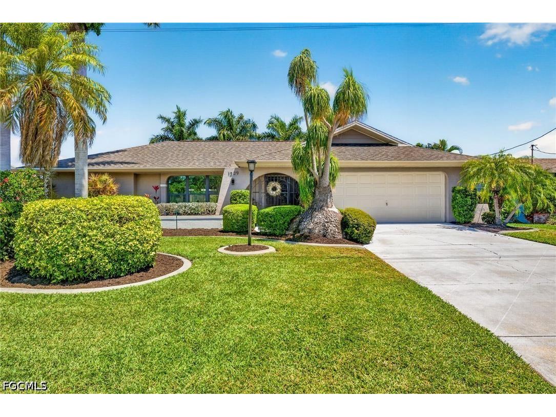 1229 El Dorado Parkway E Cape Coral FL 33904 2026019607 image1