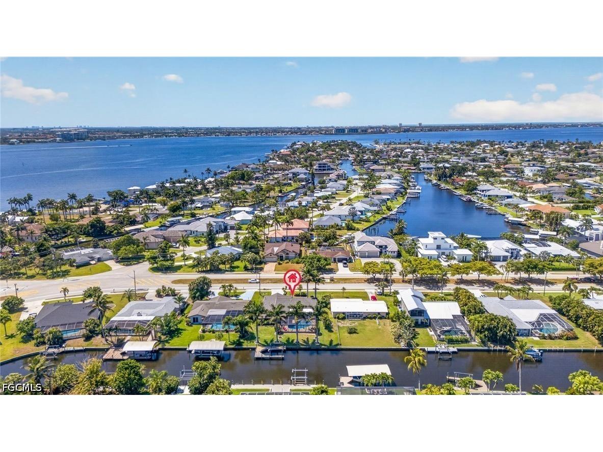 1229 El Dorado Parkway E Cape Coral FL 33904 2026019607 image38