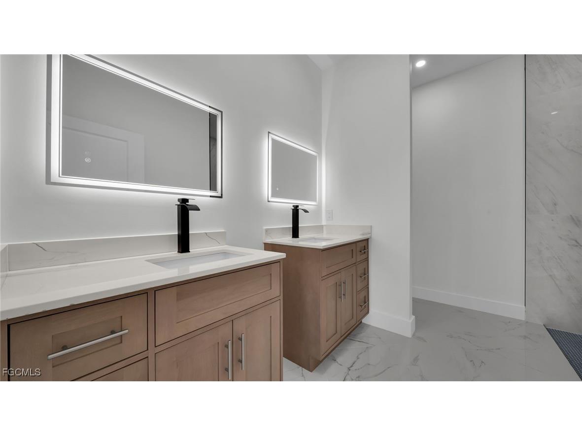 1229 NE 41st Street Cape Coral FL 33909 2025006365 image12