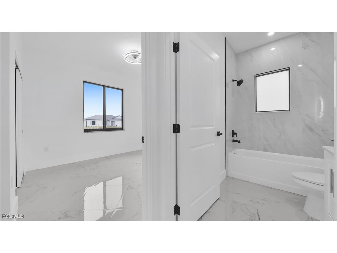 1229 NE 41st Street Cape Coral FL 33909 2025006365 image18