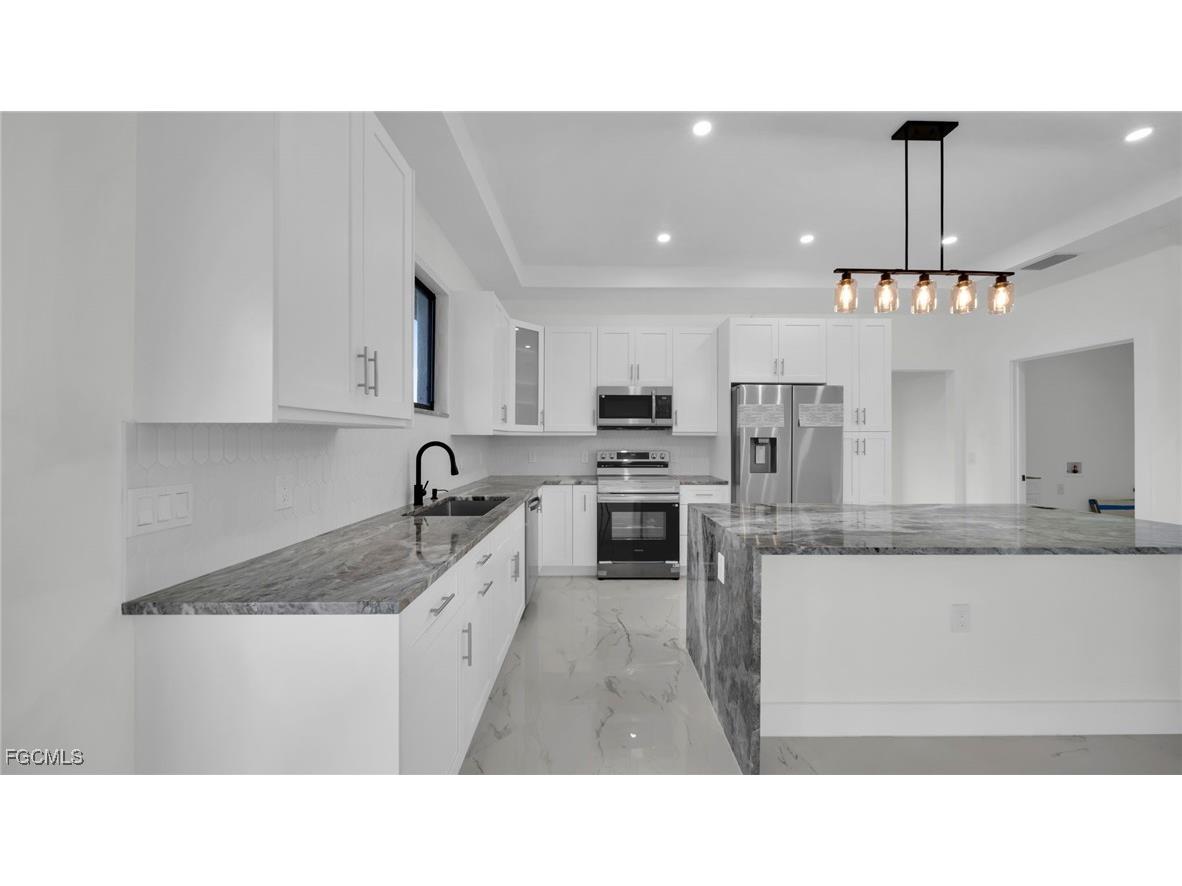 1229 NE 41st Street Cape Coral FL 33909 2025006365 image2