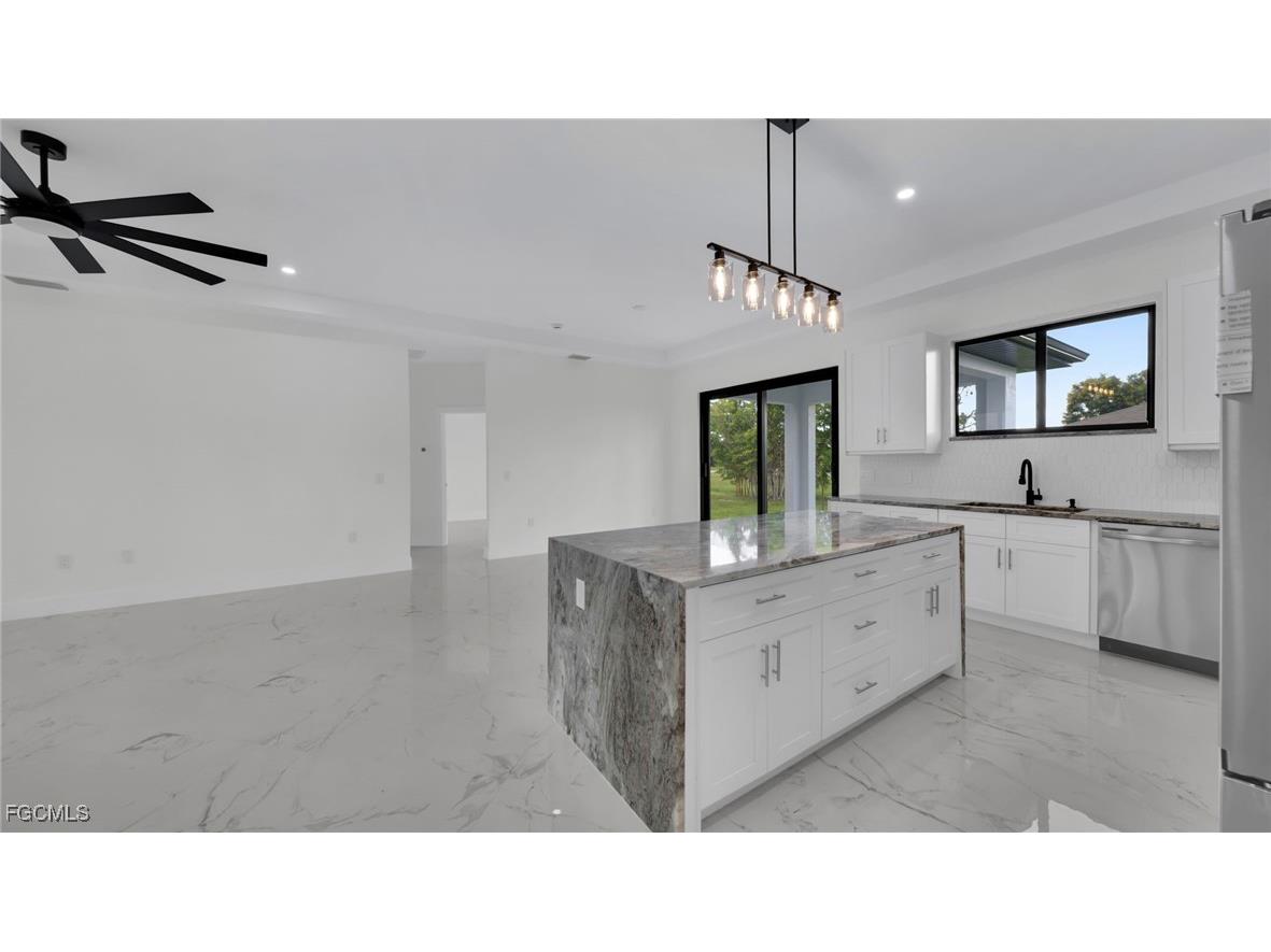 1229 NE 41st Street Cape Coral FL 33909 2025006365 image4