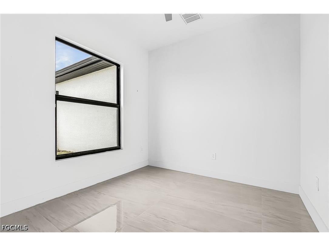 1229 NW 37th Place Cape Coral FL 33993 2026025260 image11