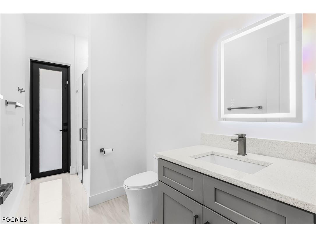 1229 NW 37th Place Cape Coral FL 33993 2026025260 image14