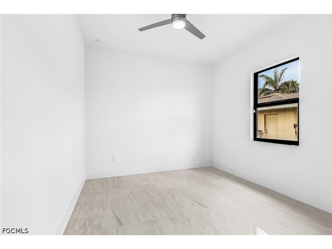 1229 NW 37th Place Cape Coral FL 33993 2026025260 image20