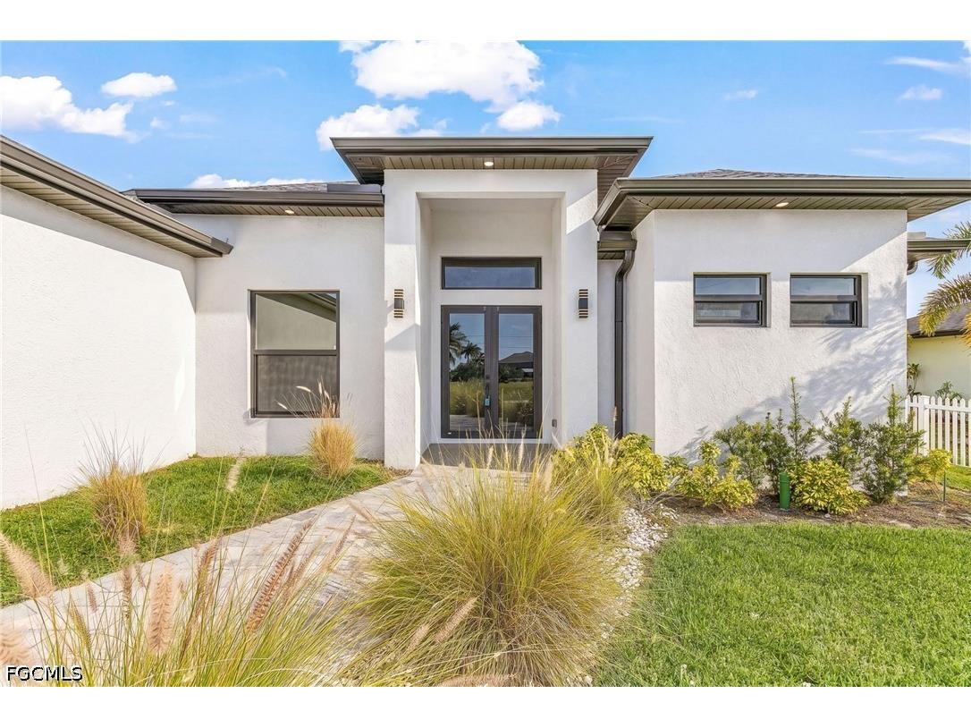 1229 NW 37th Place Cape Coral FL 33993 2026025260 image3