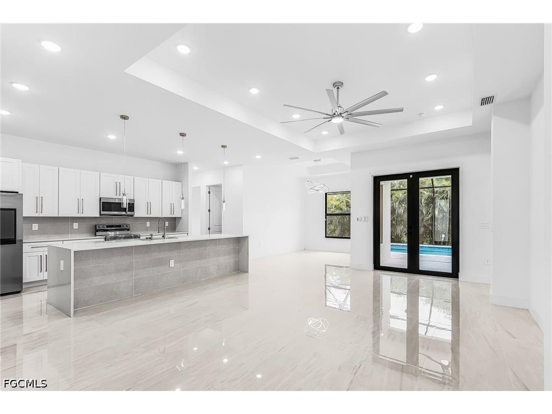 1229 NW 37th Place Cape Coral FL 33993 2026025260 image5