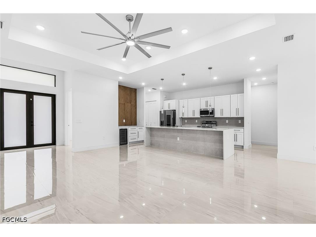 1229 NW 37th Place Cape Coral FL 33993 2026025260 image6