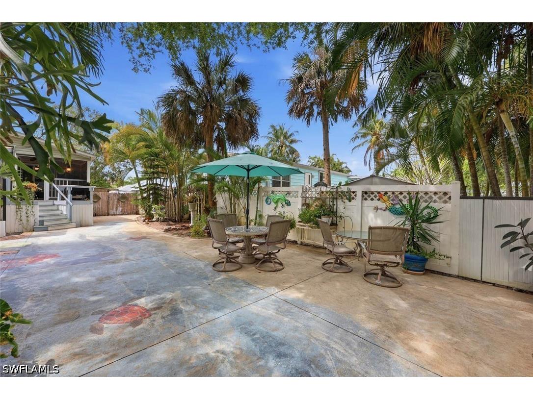 1229 Skyline Drive Naples FL 34114 226016312 image24