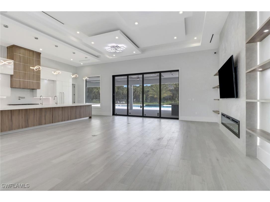 123 10th Avenue NW Naples FL 34120 225027016 image11