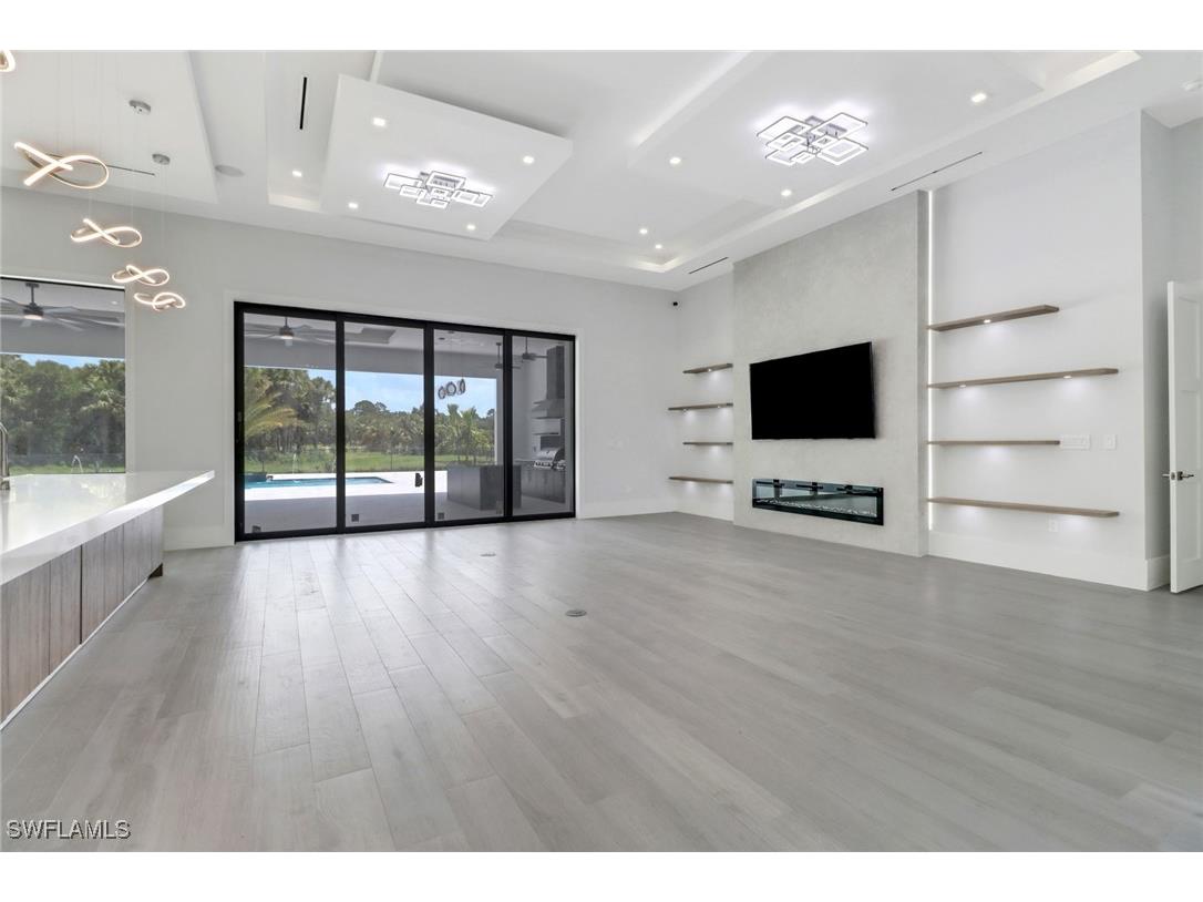 123 10th Avenue NW Naples FL 34120 225027016 image12