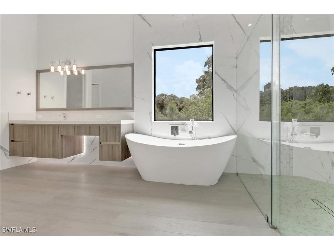 123 10th Avenue NW Naples FL 34120 225027016 image21