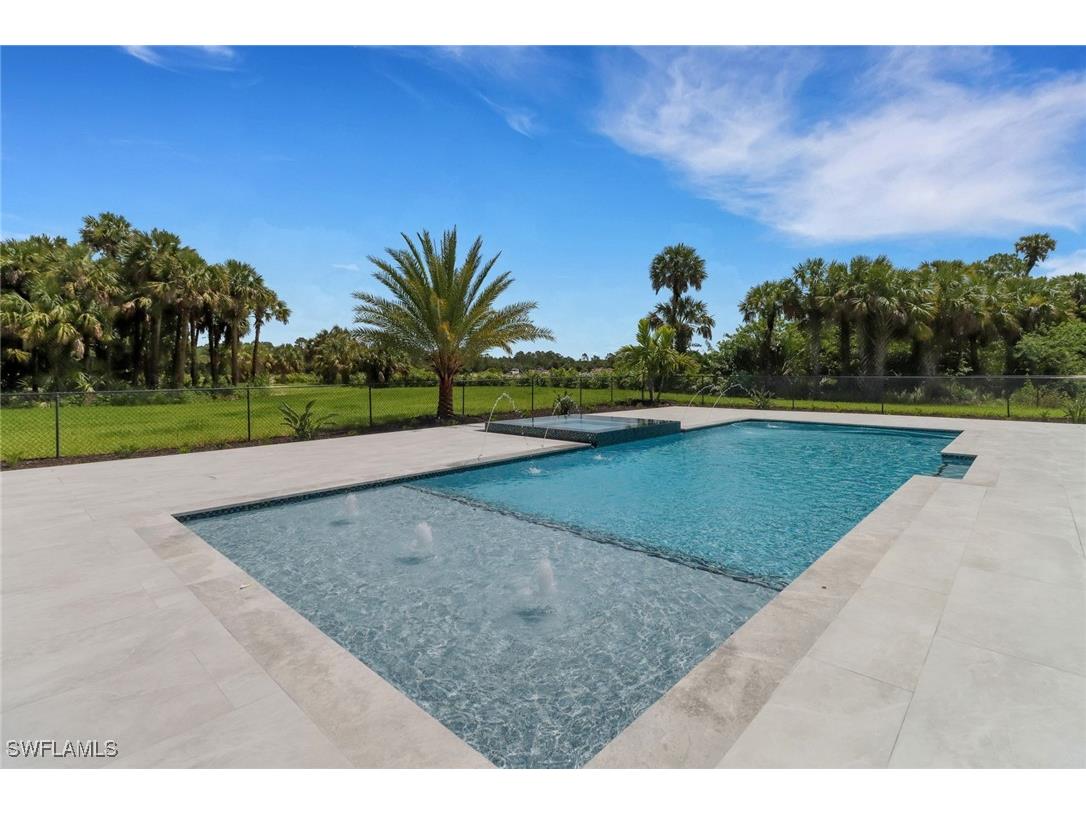 123 10th Avenue NW Naples FL 34120 225027016 image43