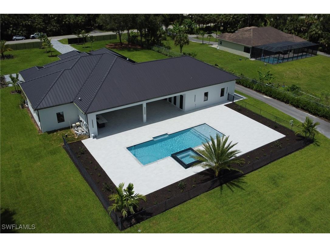 123 10th Avenue NW Naples FL 34120 225027016 image49