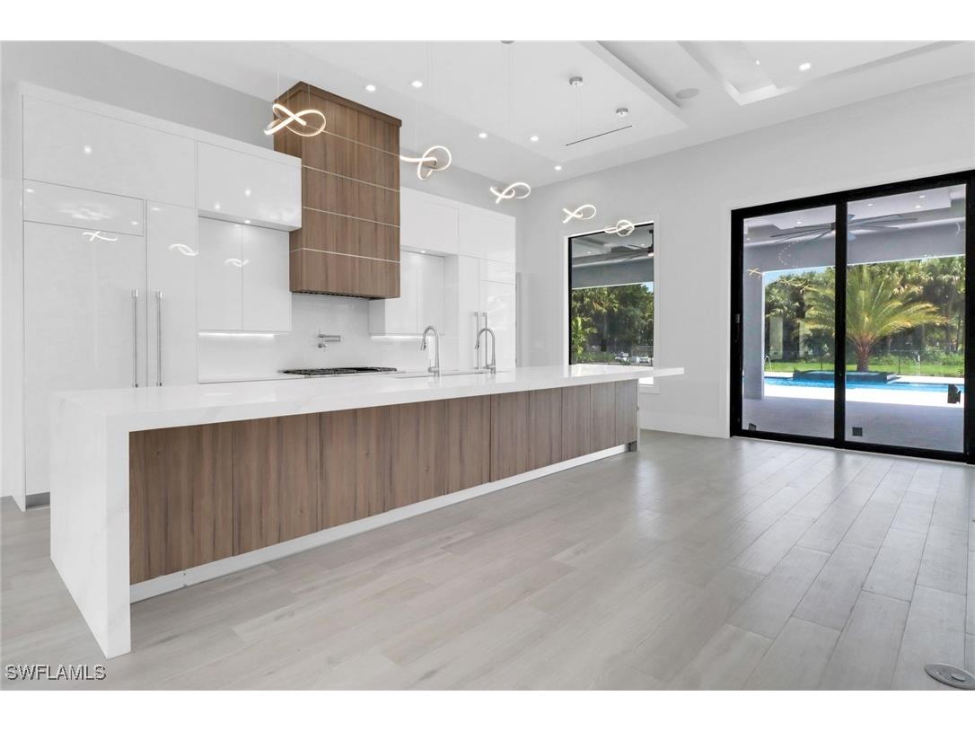 123 10th Avenue NW Naples FL 34120 225027016 image8