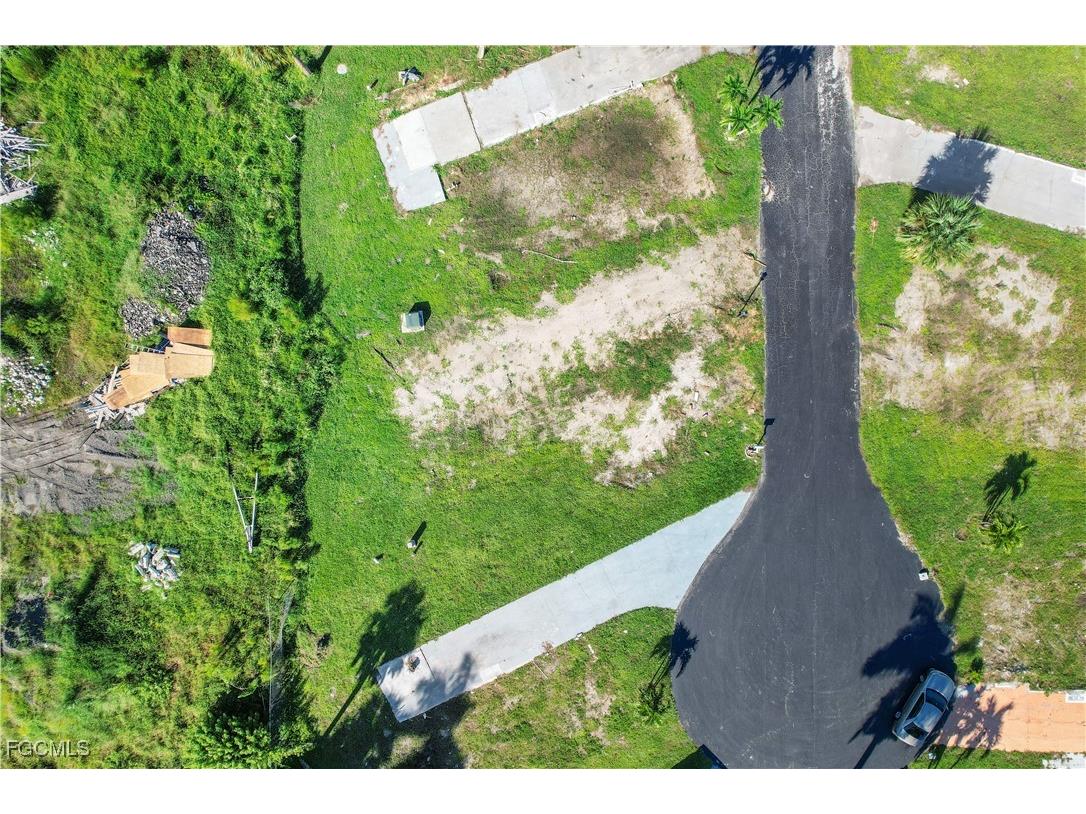 123 Ash Lane Fort Myers FL 33908 2025024884 image10