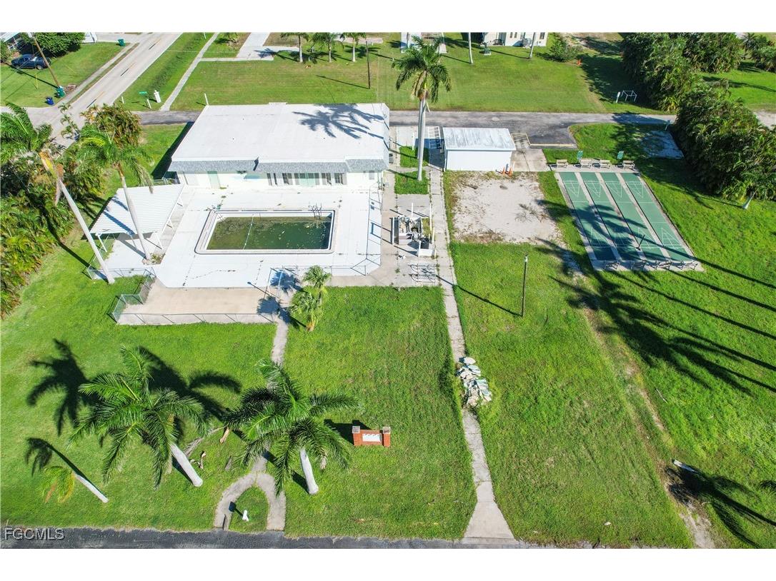 123 Ash Lane Fort Myers FL 33908 2025024884 image12