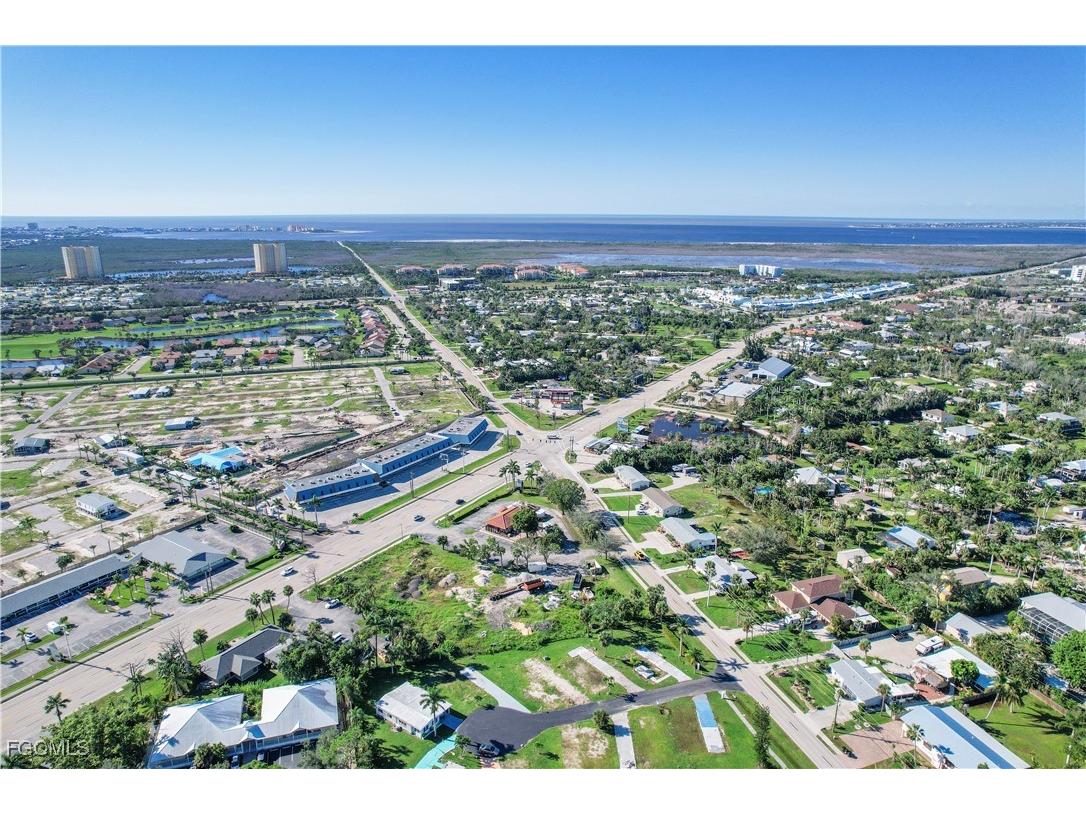 123 Ash Lane Fort Myers FL 33908 2025024884 image16