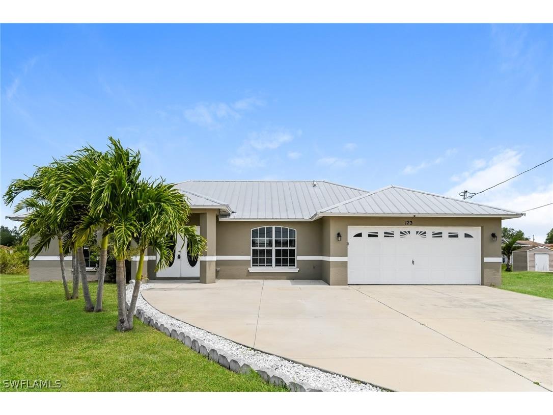 123 Blackstone Drive Fort Myers FL 33913 224034332 image1