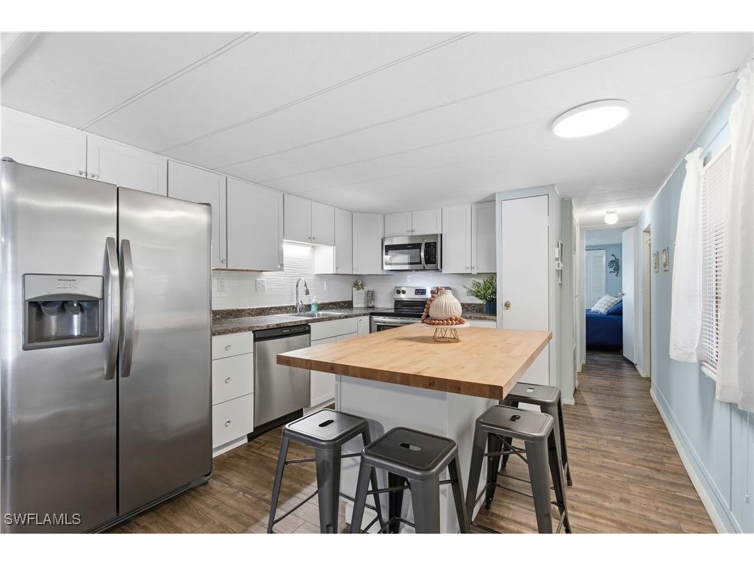 123 Cedar Lane #42 Naples FL 34114 225076609 image3