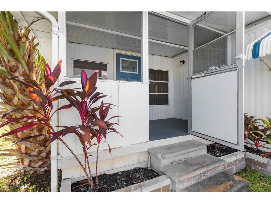 123 Cedar Lane #42 Naples FL 34114 225076609 image9