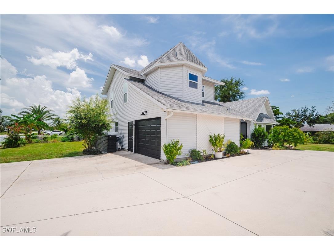 123 Edward Avenue Lehigh Acres FL 33936 225059880 image4