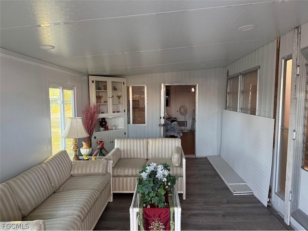 123 Flame Lane North Fort Myers FL 33917 2026008125 image12
