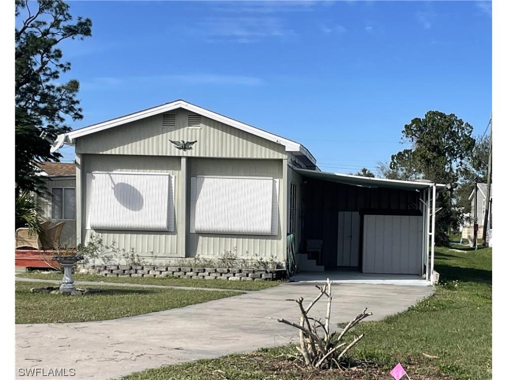 123 Flame Lane North Fort Myers FL 33917 224006884 image1