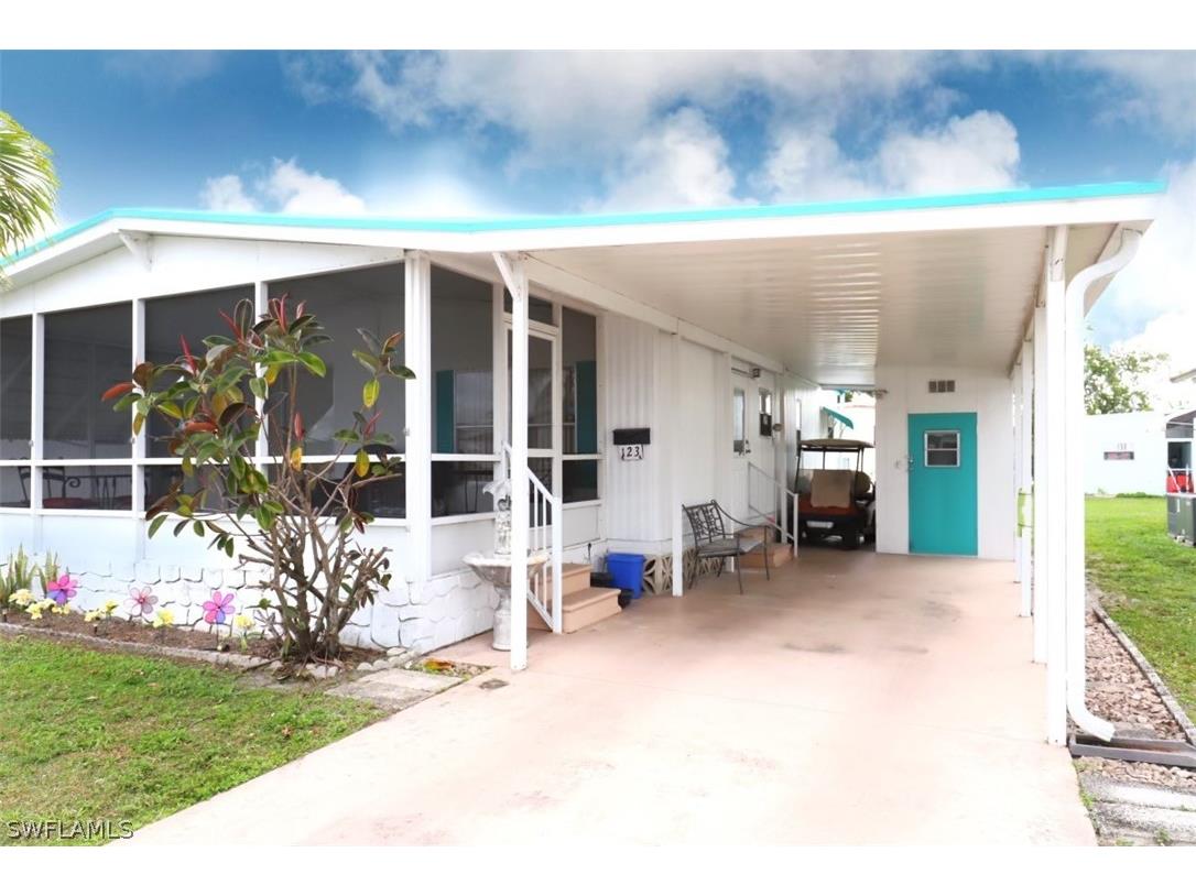 123 Granada Street Fort Myers FL 33905 224025883 image1