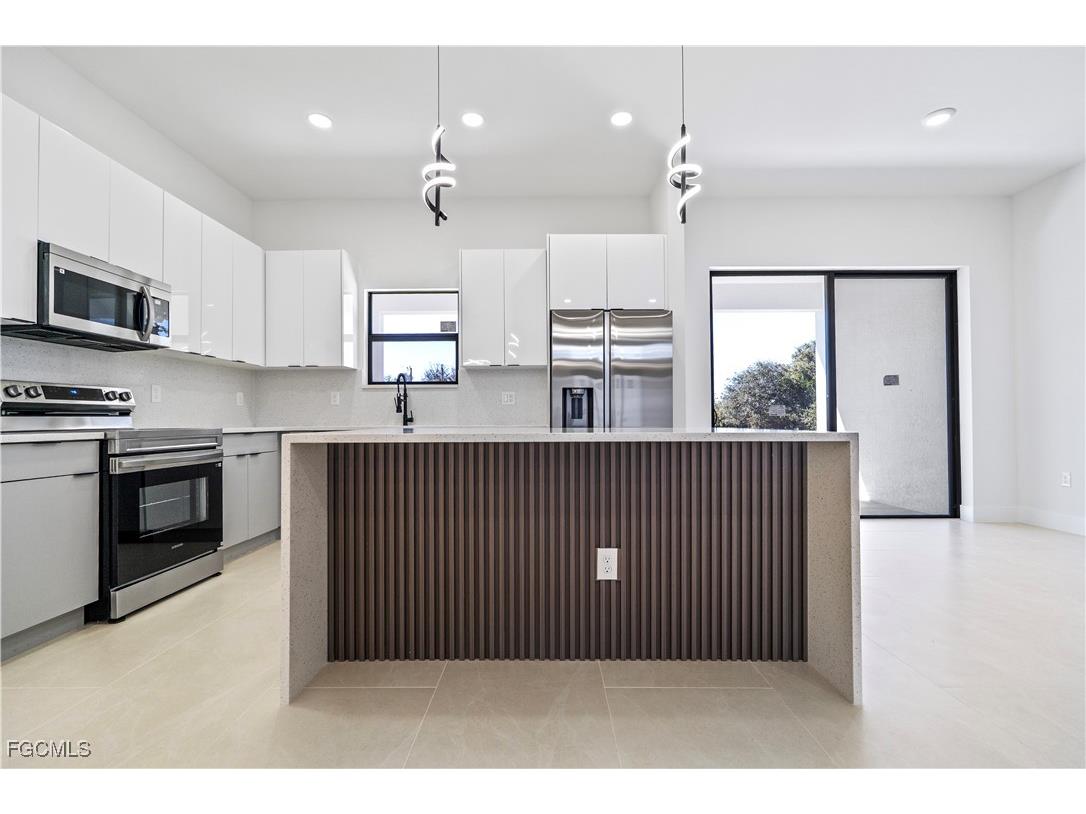 123 Grant Boulevard Lehigh Acres FL 33974 2025021320 image11