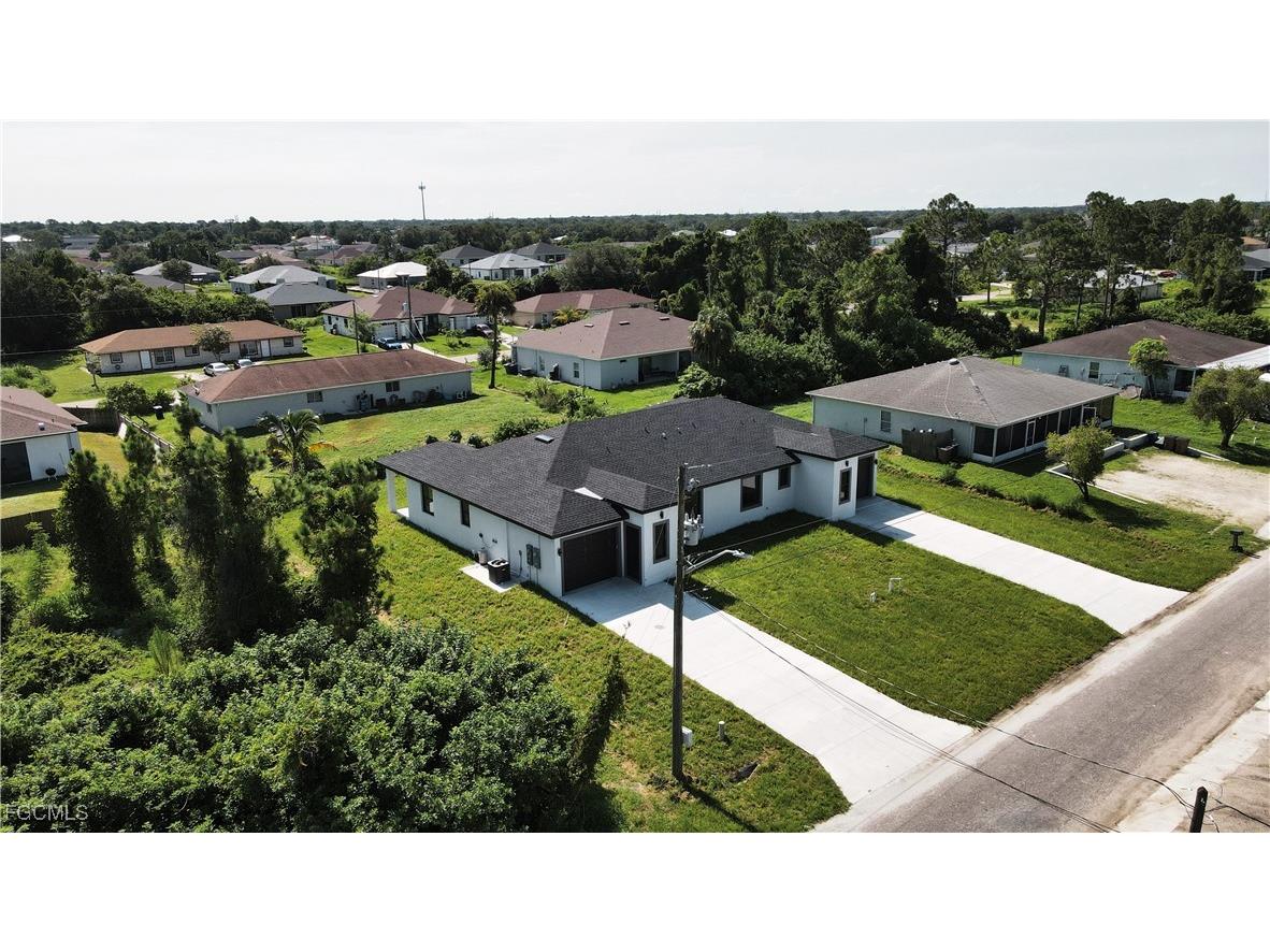 123 Ichabod Avenue Lehigh Acres FL 33973 2026001666 image4