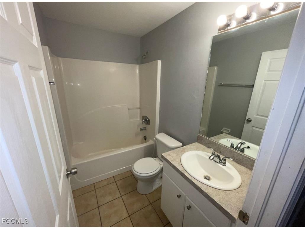 123 Meadow Road Lehigh Acres FL 33973 2025009413 image12