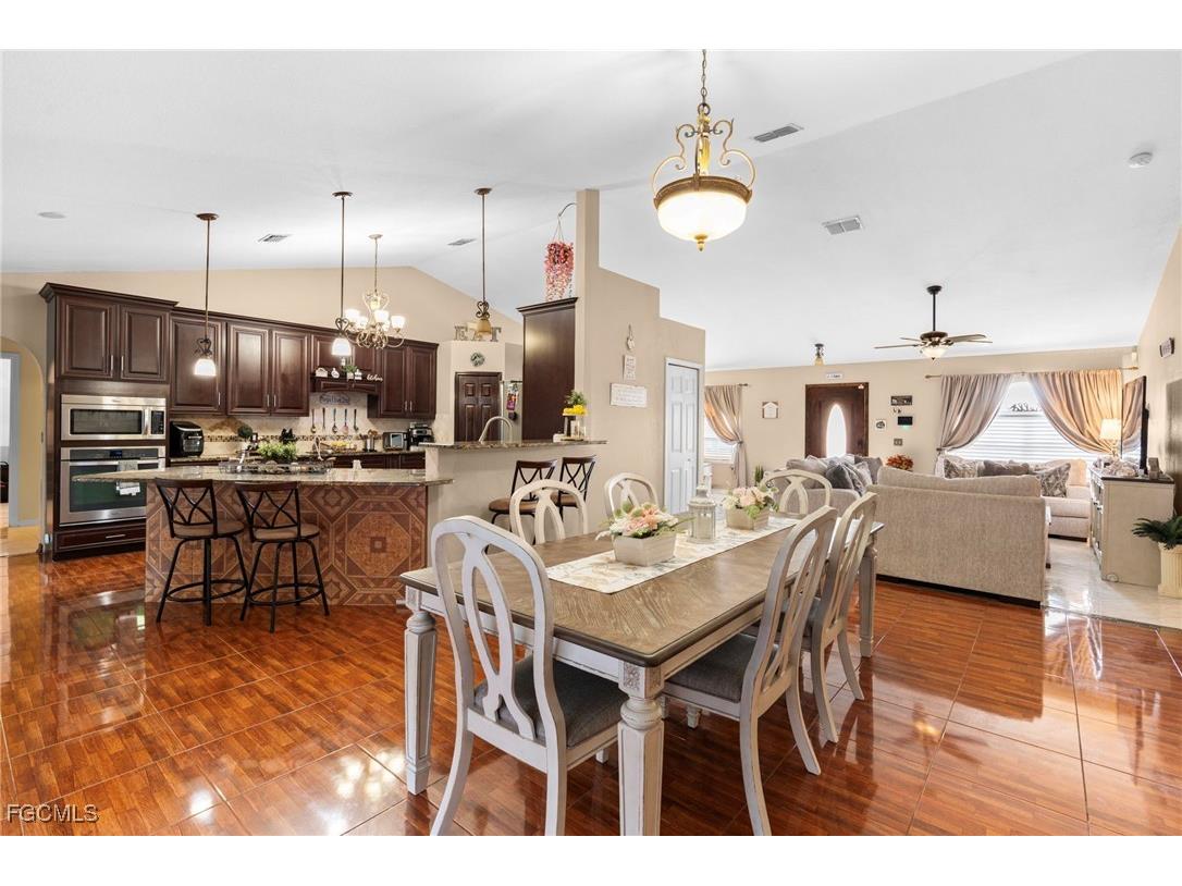 123 NW 4th Avenue Cape Coral FL 33993 2025008931 image16